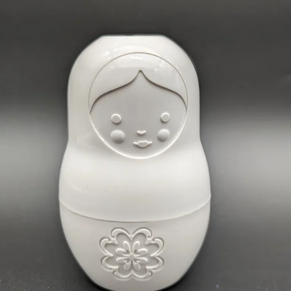 Nesting Dolls - Picture 3 of 3